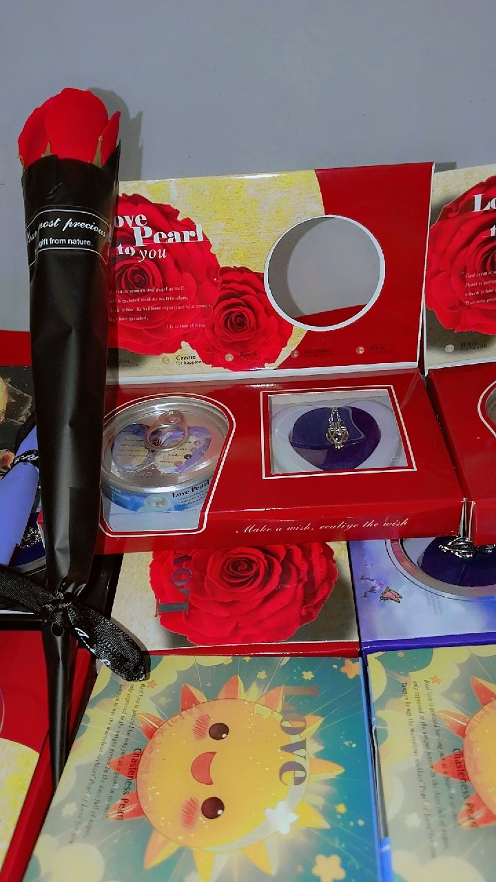 Love Pearl Necklace Gift Box