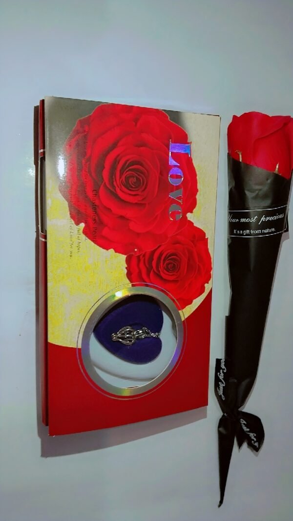 Love Pearl Necklace Gift Box - Image 6