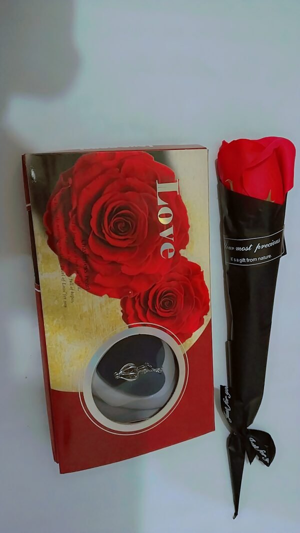 Love Pearl Necklace Gift Box - Image 4